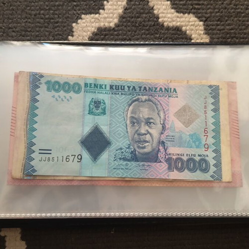 Collectible banknotes from Greece and worldwide, like new