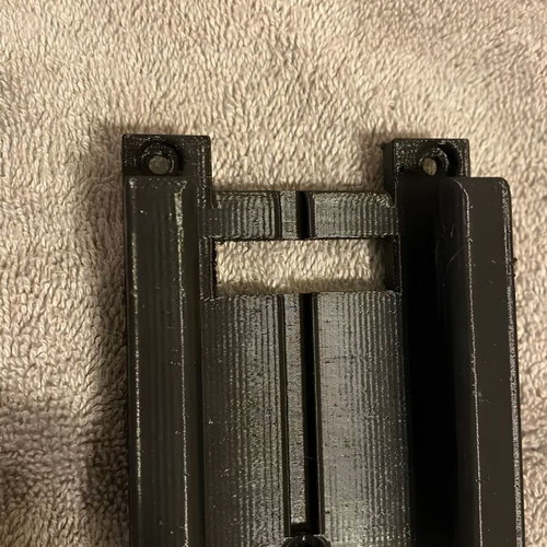 Black & Decker 18V Wall-Mounted Battery Holder new