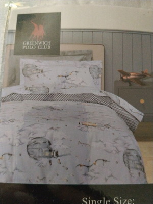 Children's Bed Sheet Set new, with box