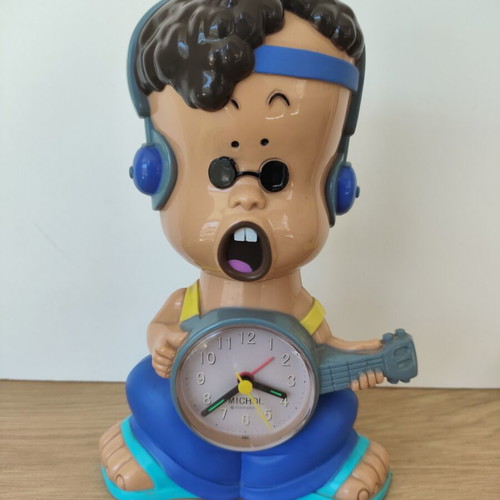 Michol Dooly Nara collectible desk clock