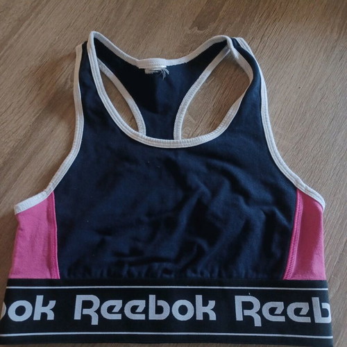 Reebok sports bra used, size XS