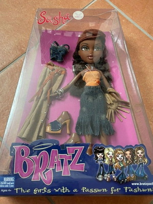 Bratz doll 2002 MGA new