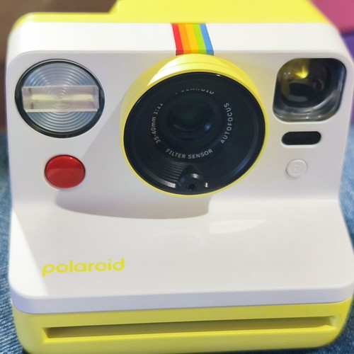 Polaroid camera new