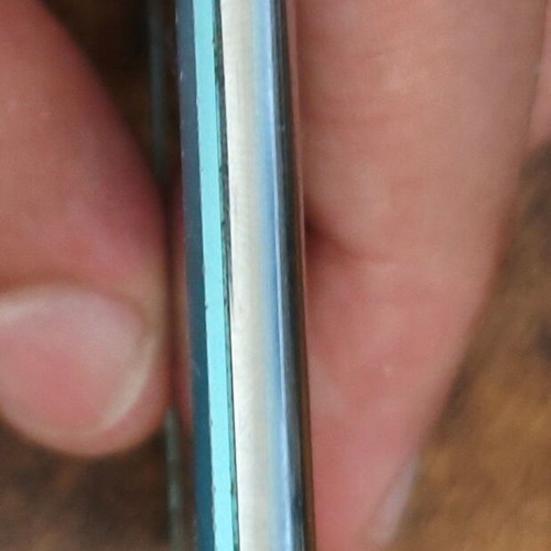 iPod Nano 3rd Generation 8GB blue used with charger