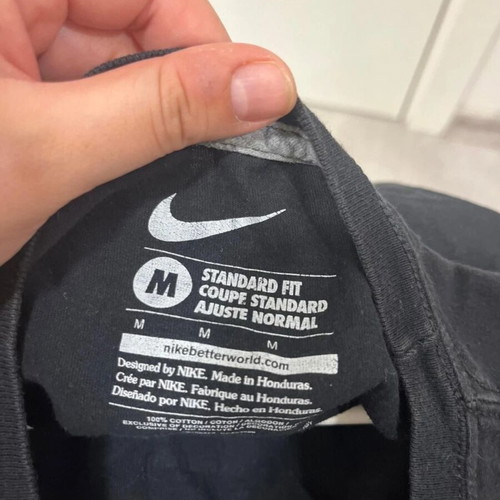 Nike Florida Volleyball T-shirt used, size medium unisex