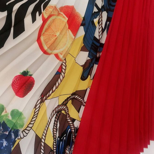 Pleated skirt like new, multicolor, size S/XS