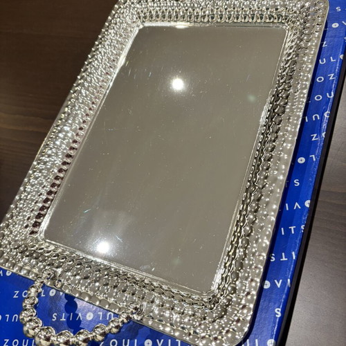 Silver-plated decorative tray with mirror
