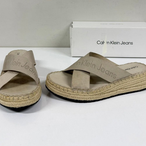 Calvin Klein Jeans Sporty Wedge Rope Sandal used, size 40, beige and gray