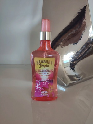 Hawaiian Tropic Sunkissed Dreams Body Mist 250ml καινούργιο