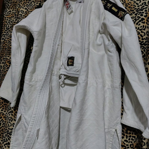 A-Style Sportswear Form XL Like New Black White
