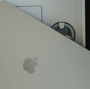 Apple MacBook Air with M4 Chip 13.6"QHD (Apple M4/16GB/256GB SSD/MacOS)