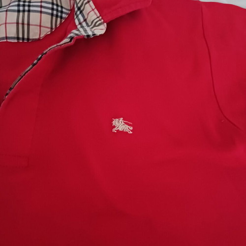 Red cotton T-shirt, size M