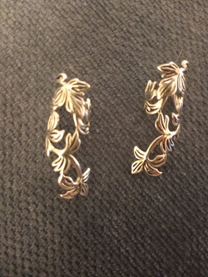 Ear cuffs earrings with leaf and flower design like new, silver