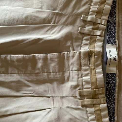 Papilio Garamas pants with pleats like new, size 33, beige