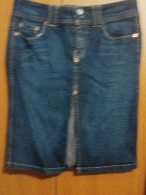 Denim skirt like new, size M 38 10, blue