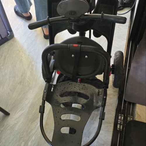 Byox Jockey Folding Kids Tricycle Beige Stars like new