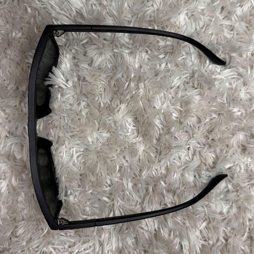 Emporio Armani sunglasses like new, black