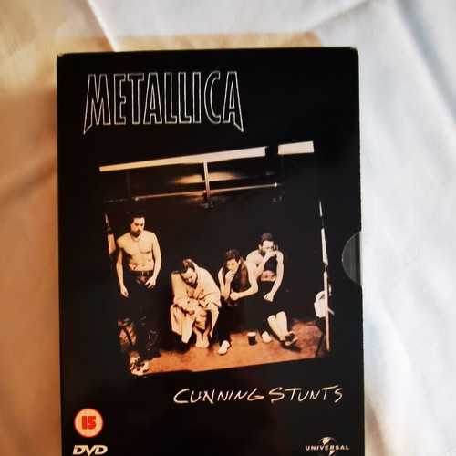 Metallica DVD Cunning Stunts like new, metal