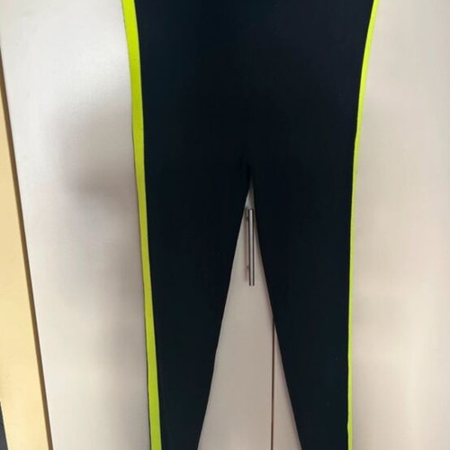 Zara leggings black with neon green stripe, like new, size L