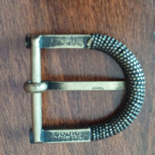Gutos belt buckle used bronze with crystals Modele Depose