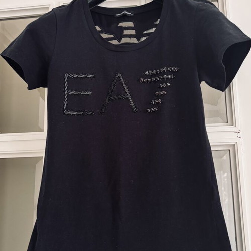 Emporio Armani black T-shirt like new with EA7 logo and eagle details