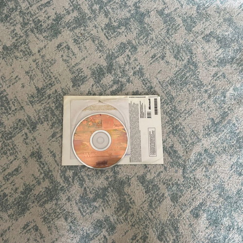 Windows XP Home Edition like new with manual