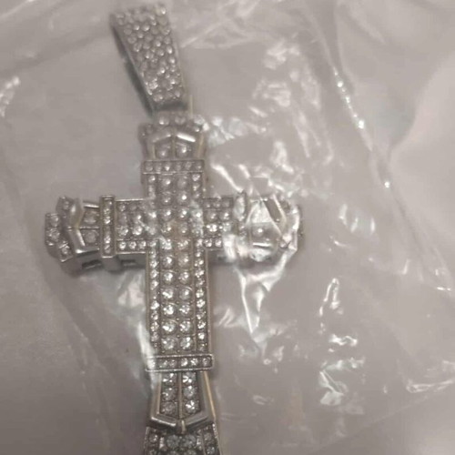 Cross necklace iced out style with zirconia on silver chain new