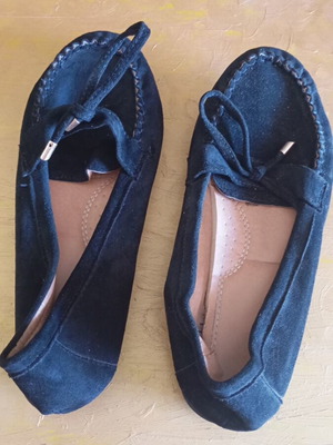 Filipe women's black moccasins with bow like new