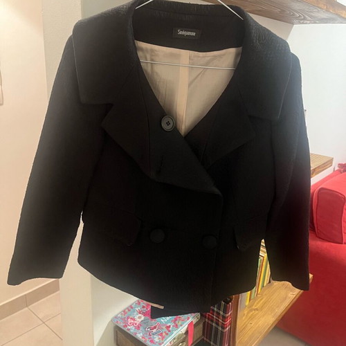 Jacket like new, short black, size S