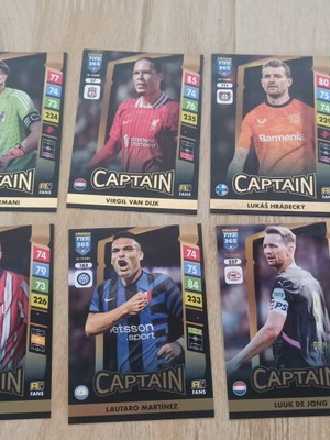 Συλλεκτικές κάρτες Panini FIFA 365 Adrenalyn XL 2024 Captain, πακέτο 10