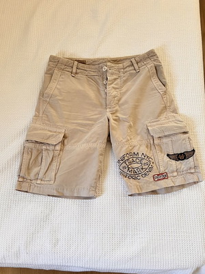 Cargo Bermuda shorts Uniform Jeans beige like new, size 33