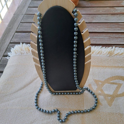 Long necklace with tourmaline beads like new, gray