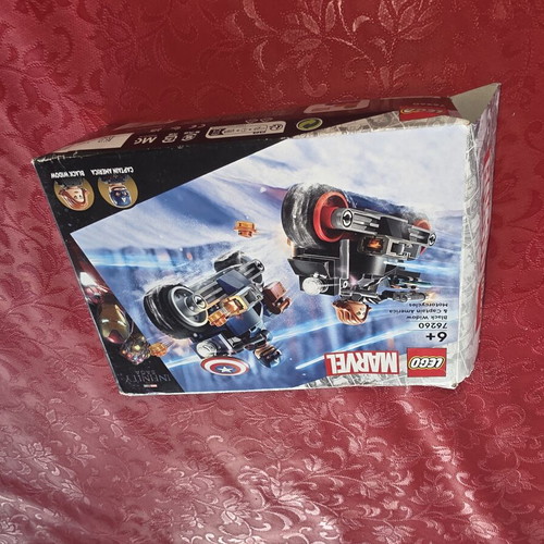 LEGO Marvel Super Heroes Age of Ultron Black Widow & Captain America Motorcycles set