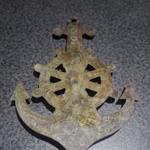 Vintage brass nautical wall decoration anchor with ship wheel