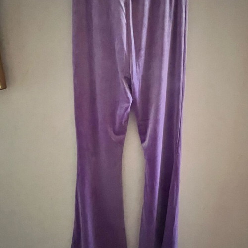 Shein lilac bell-bottom velvet pants size S-M like new
