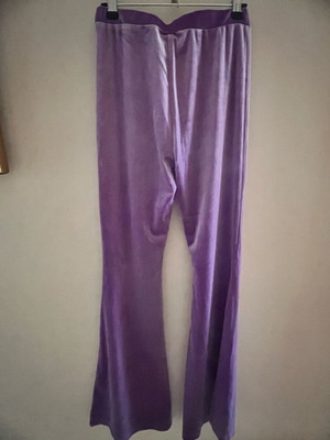 Shein lilac bell-bottom velvet pants size S-M like new