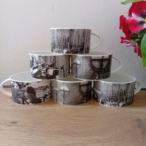 Royal Doulton British Airways Club Europe coffee cups set of 6 black and white