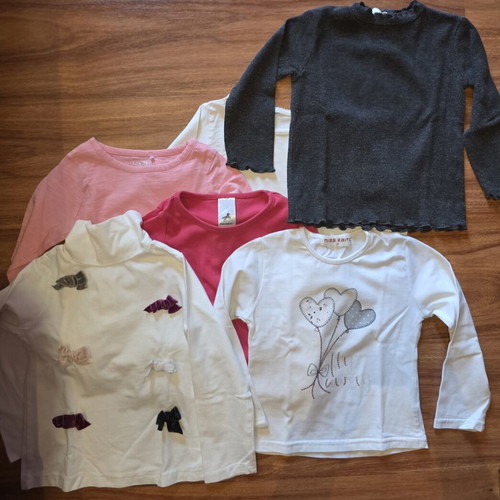 Girls' blouses pack of 6, size 2-3 years, like new