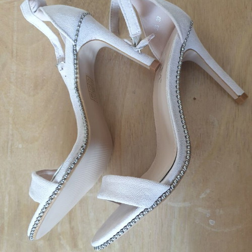 Women's beige sandals new, size 37 with studs