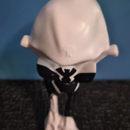 Ghost-Spider (Gwen Stacy) figure used, Kinder Marvel 2025