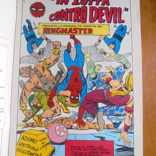 Spiderman #12 Italian edition comic book used