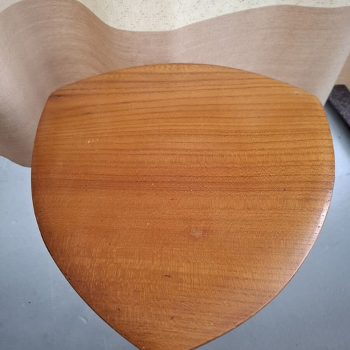 Danish Style Mid-Century Triangular Guitar Pick τραπεζάκι καφέ μεταχειρισμένο
