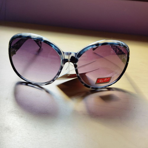Ray Ban sunglasses new, black and gray color