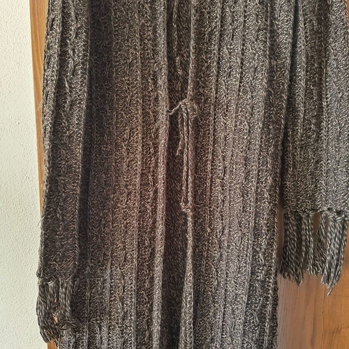 Knitted long cardigan like new, brown with fringes, size L