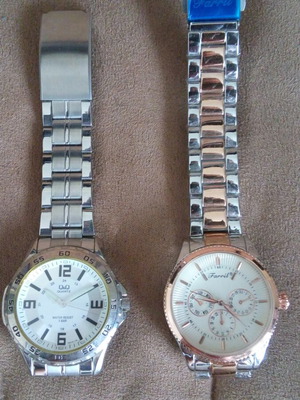 Q&Q and Farril 7118G watches like new without battery