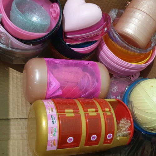 L.O.L. Surprise dolls with accessories inside their ball