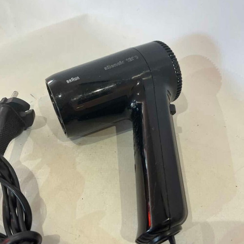 Braun Silencio 1200 travel hairdryer, functional