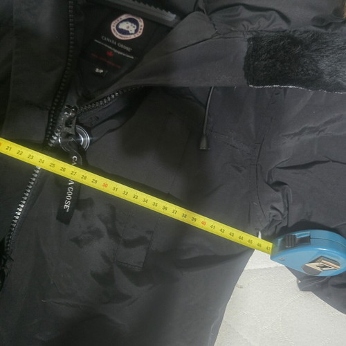 Canada Goose 2530L Montebello women's jacket size S like new, black