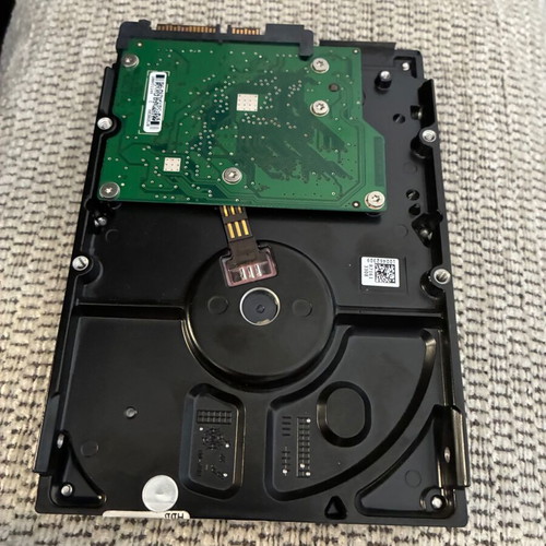 Seagate Barracuda 7200.10 250GB SATA hard drive used