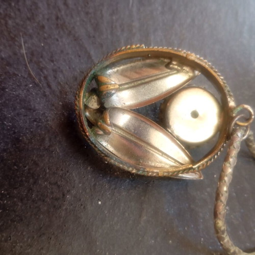 Vintage necklace with cabochon pendant, used